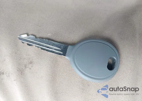 2005 Jeep Liberty Sport z USA, uszkodzony, nr VIN 1J4GL48K55W602667